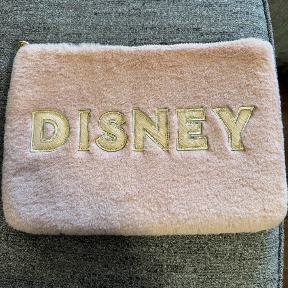SCL faux fur flat pouch